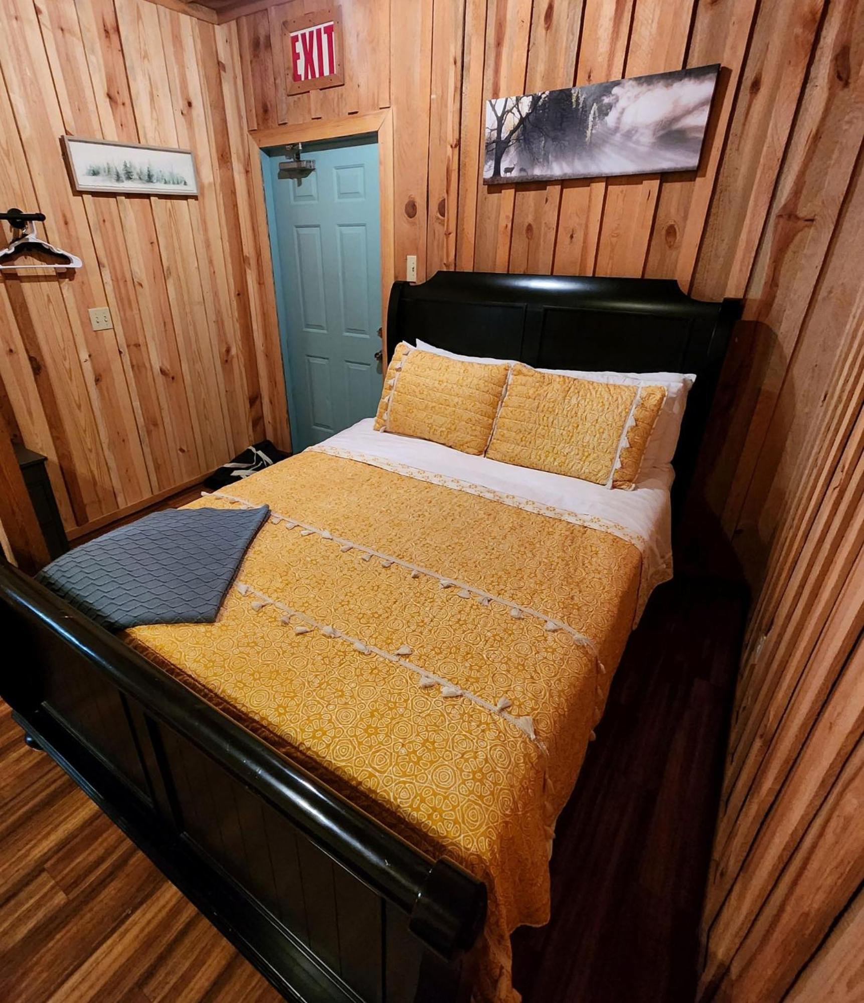 Unique Country Cabin Meets Farmhouse Modern!!! Mena Zewnętrze zdjęcie
