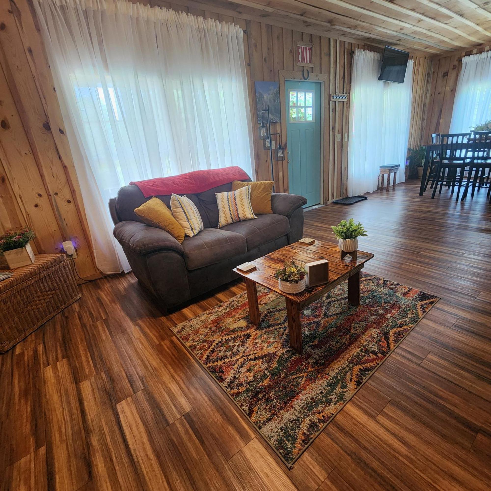 Unique Country Cabin Meets Farmhouse Modern!!! Mena Zewnętrze zdjęcie