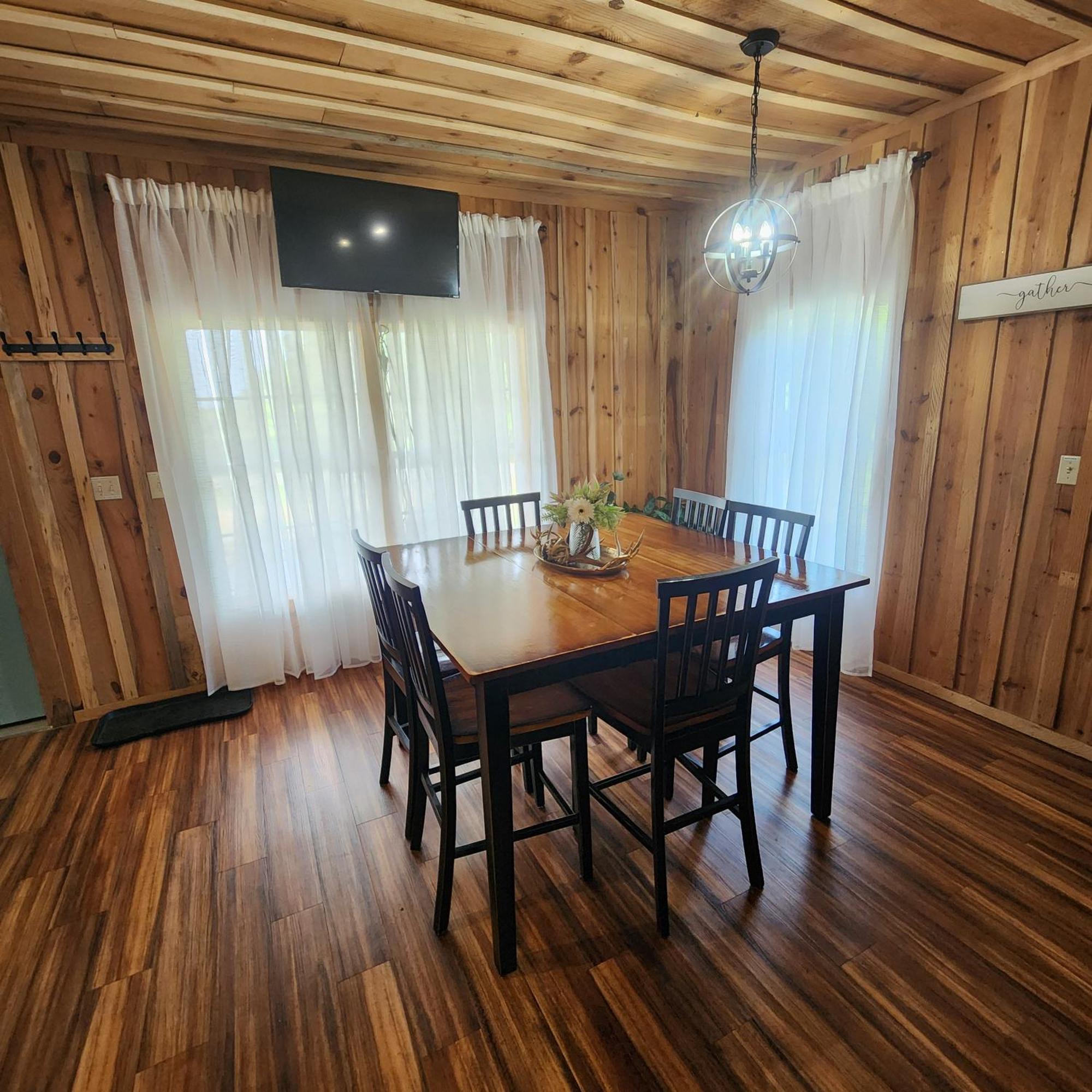 Unique Country Cabin Meets Farmhouse Modern!!! Mena Zewnętrze zdjęcie
