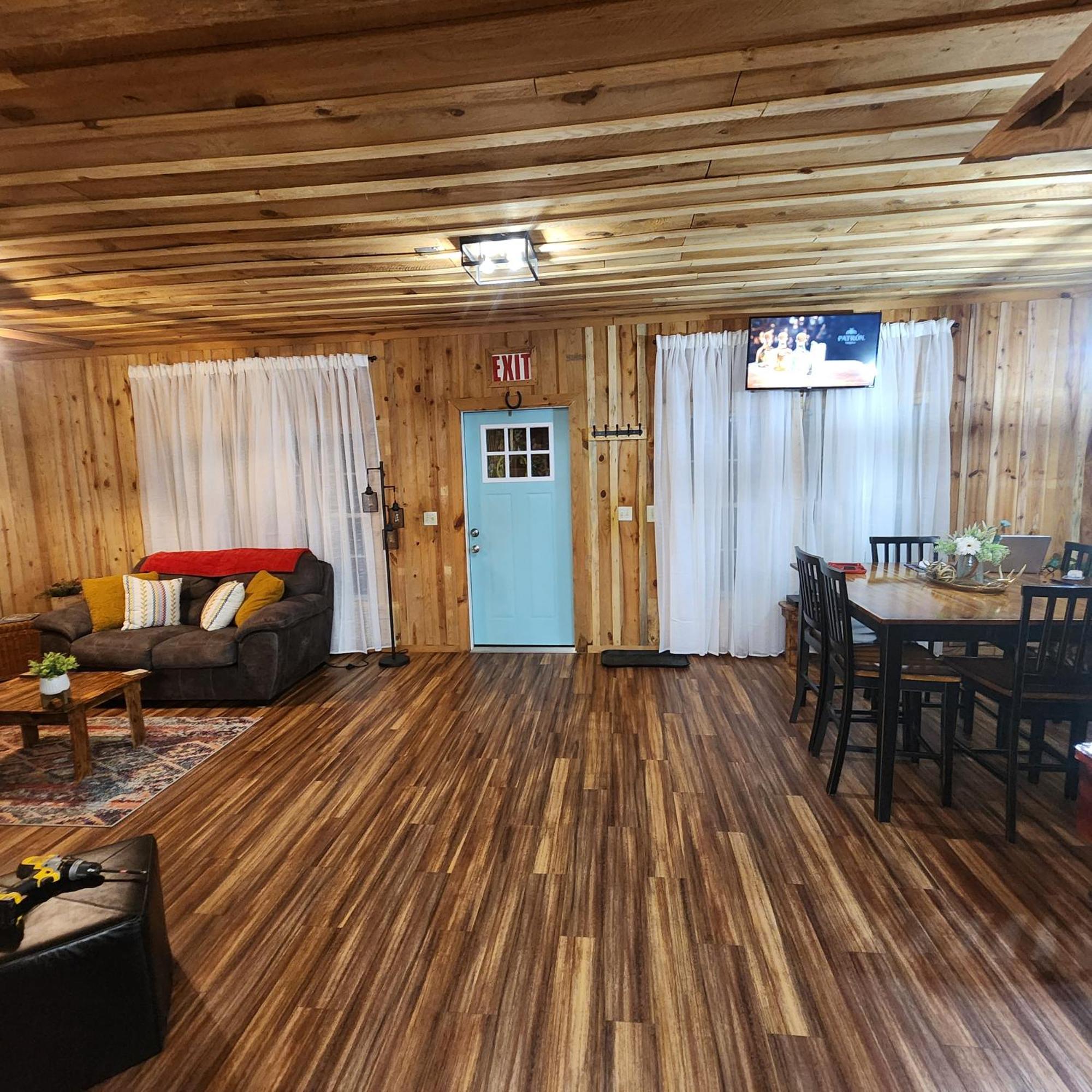 Unique Country Cabin Meets Farmhouse Modern!!! Mena Zewnętrze zdjęcie